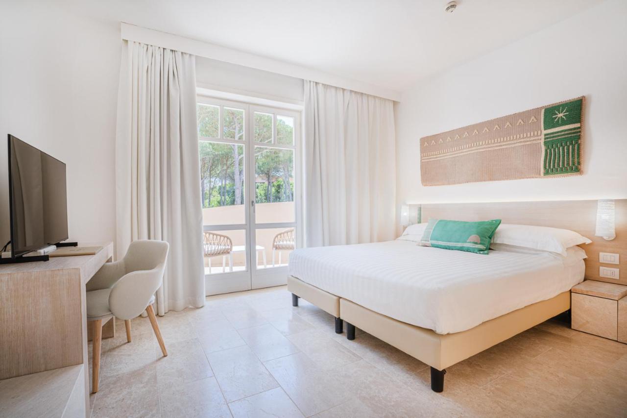 Felix Hotels - Hotel La Coluccia Санта-Тереза-Галлура Екстер'єр фото